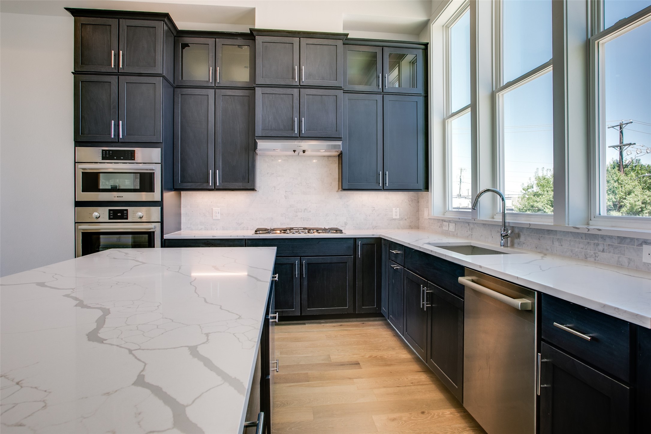 203 Carroll Street Fort Worth TX 76107