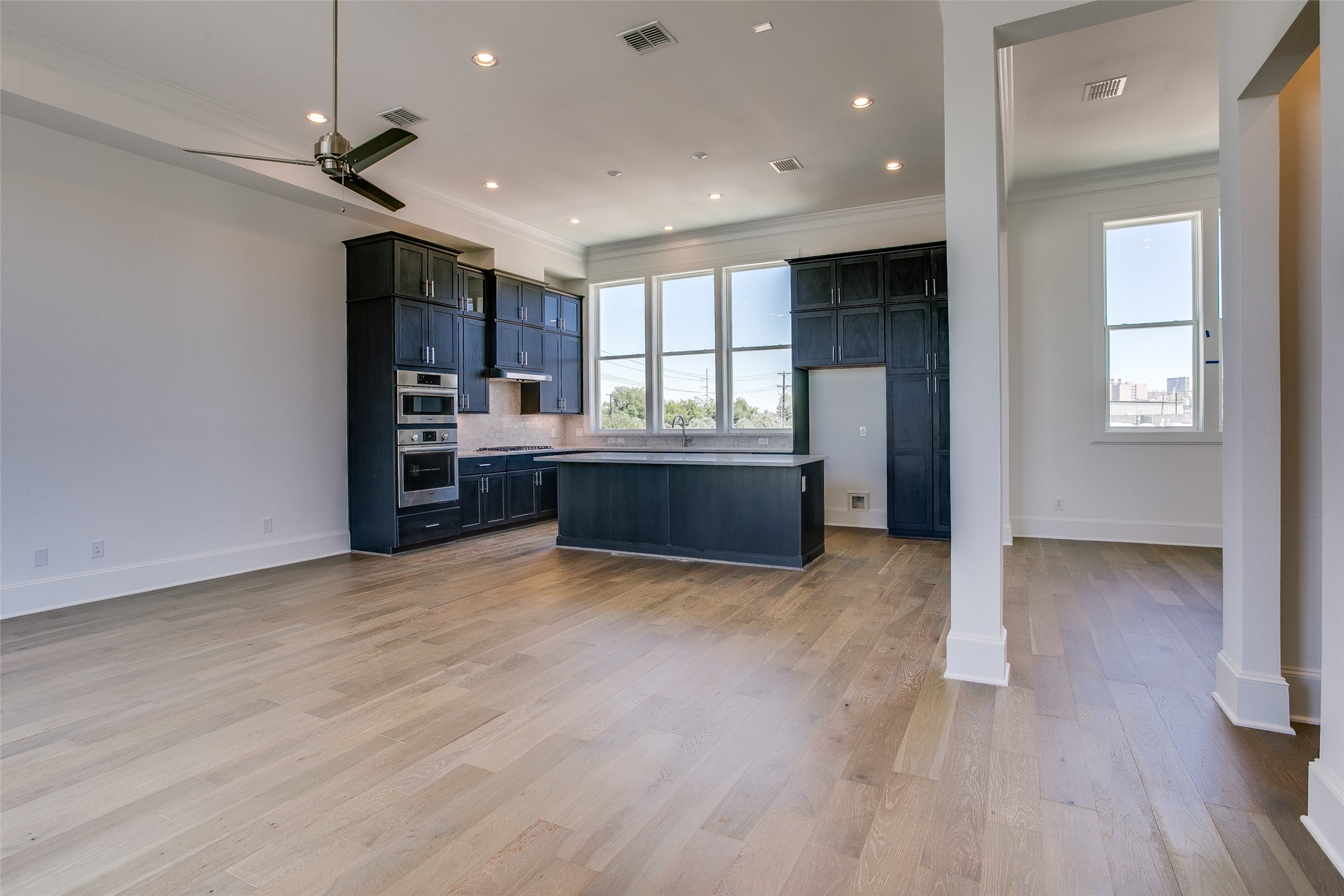 203 Carroll Street Fort Worth TX 76107