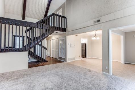 412 Hollyhill Lane Denton TX 76205
