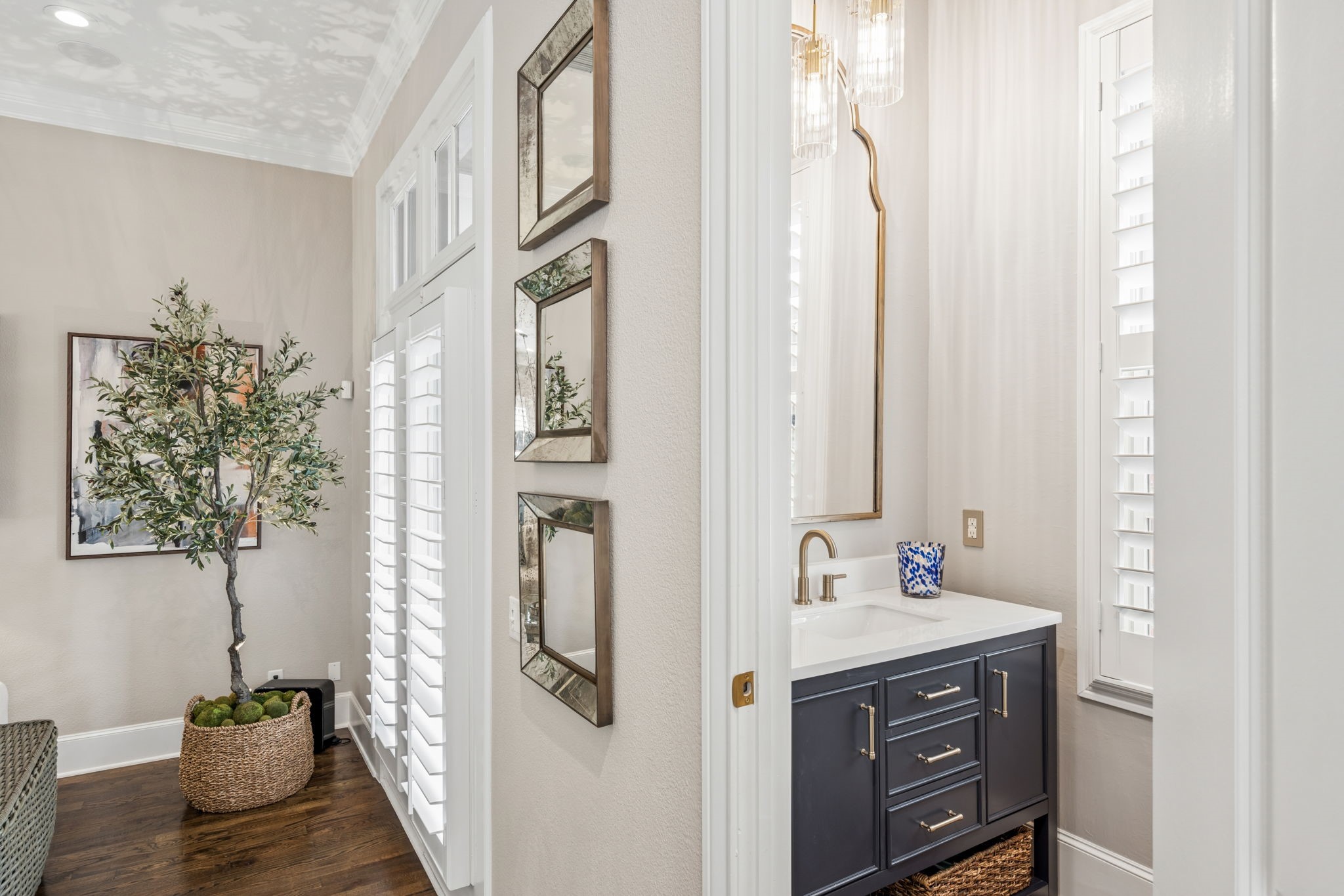 2141 Norlock Lane Dallas TX 75201