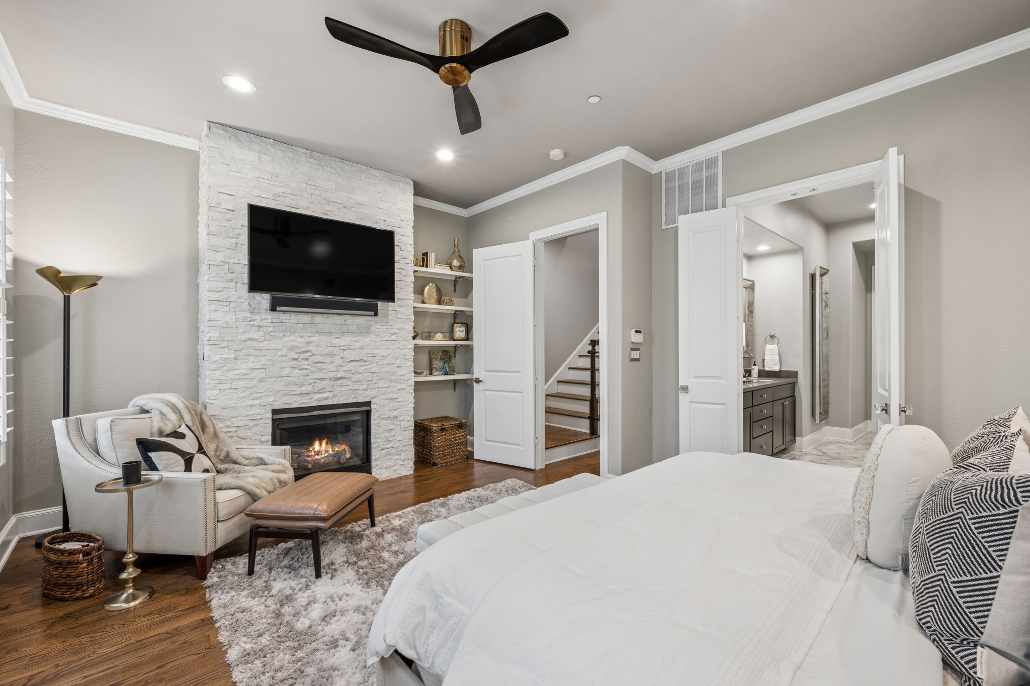 2141 Norlock Lane Dallas TX 75201