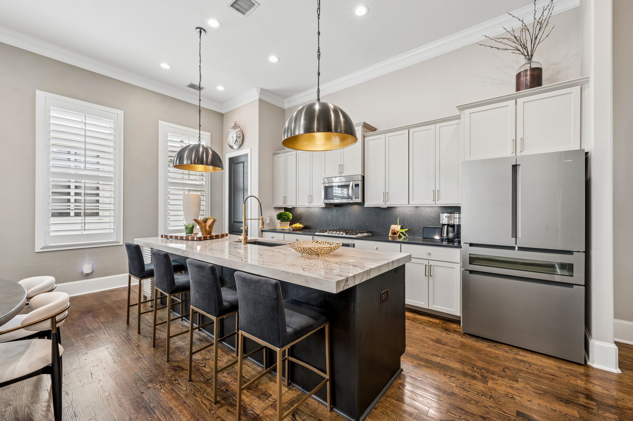 2141 Norlock Lane Dallas TX 75201