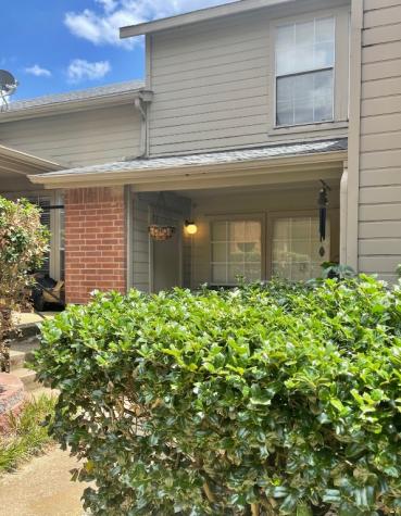1451 Meadowood Village Drive Fort Worth TX 76120