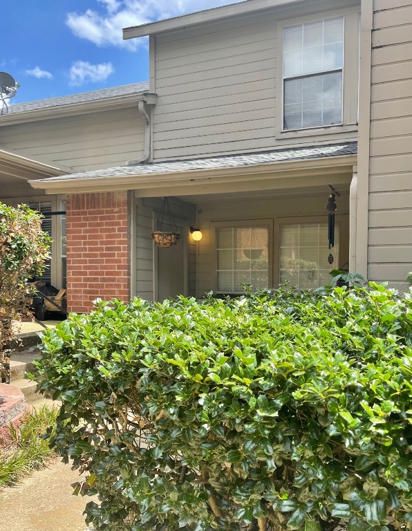 1451 Meadowood Village Drive Fort Worth TX 76120