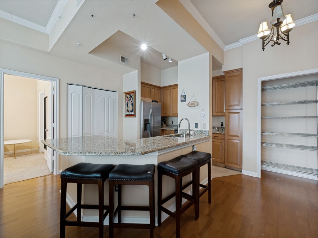 3225 Turtle Creek Boulevard Dallas TX 75219