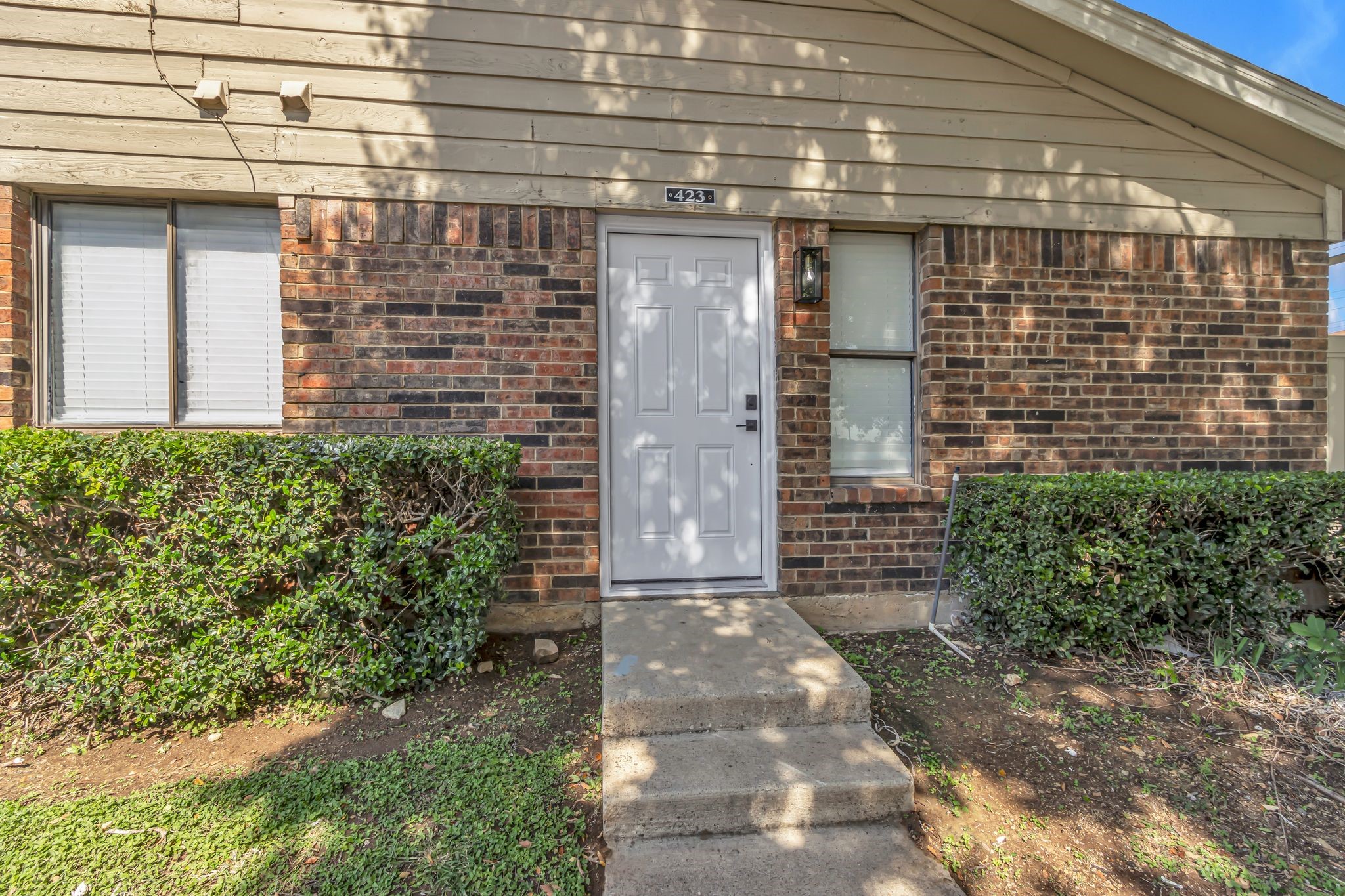 2240 Tarpley Road Carrollton TX 75006