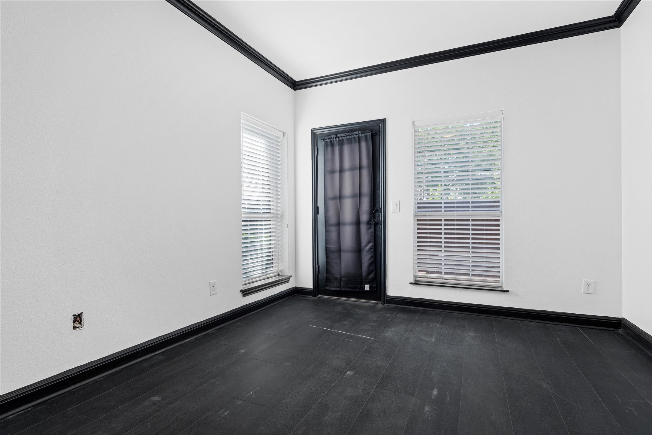 4160 Towne Green Circle Addison TX 75001