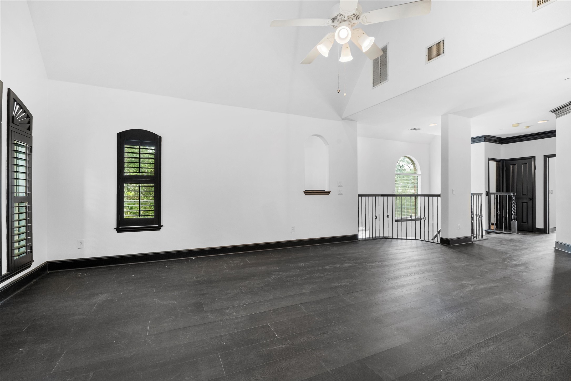 4160 Towne Green Circle Addison TX 75001