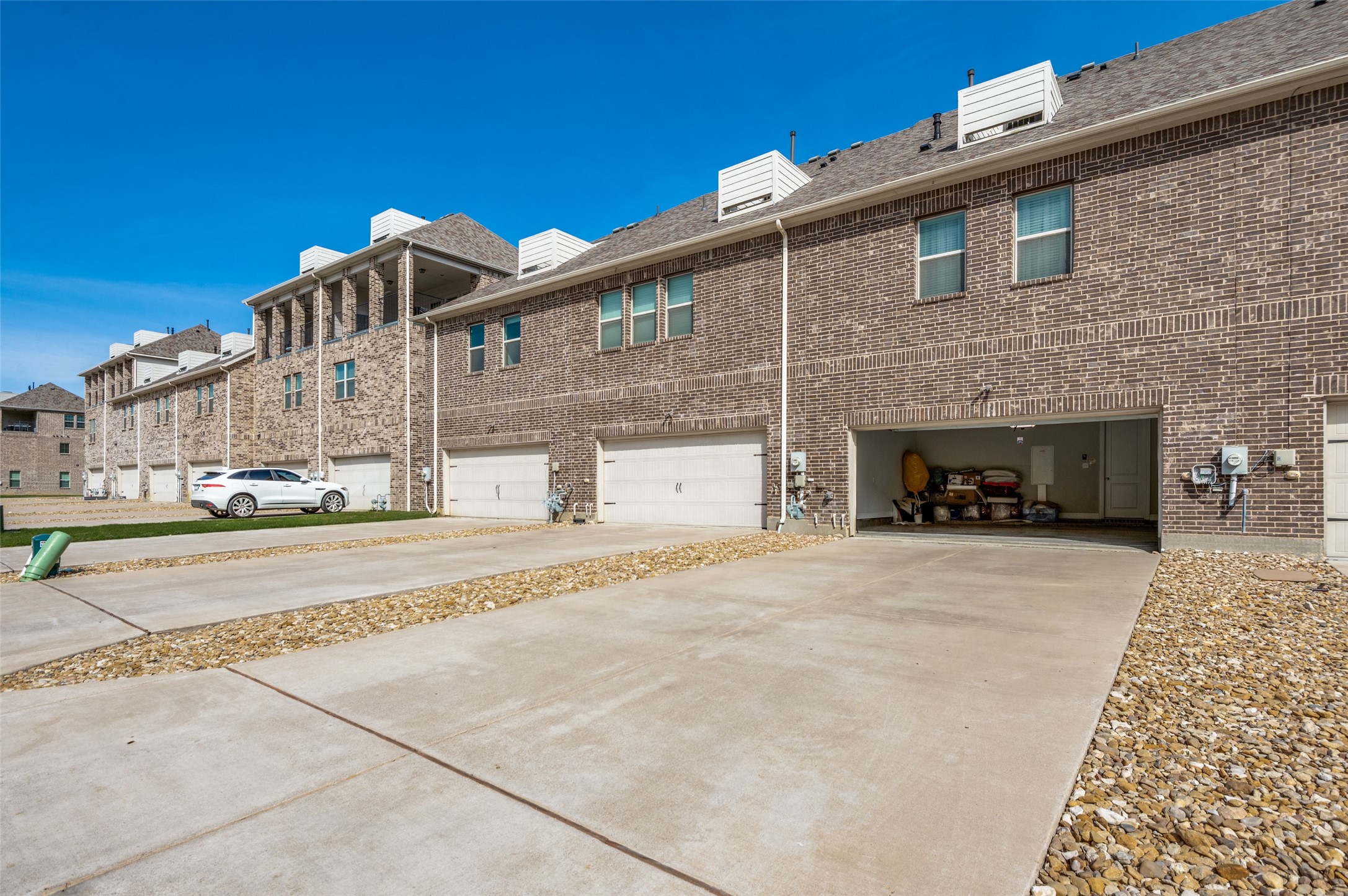 1560 Windermere Way Farmers Branch TX 75234