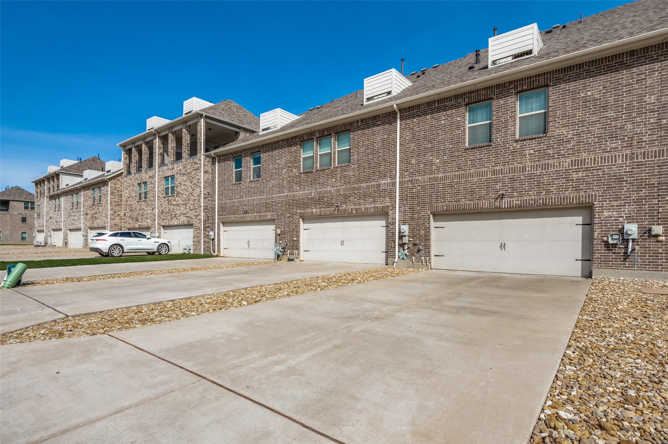 1560 Windermere Way Farmers Branch TX 75234