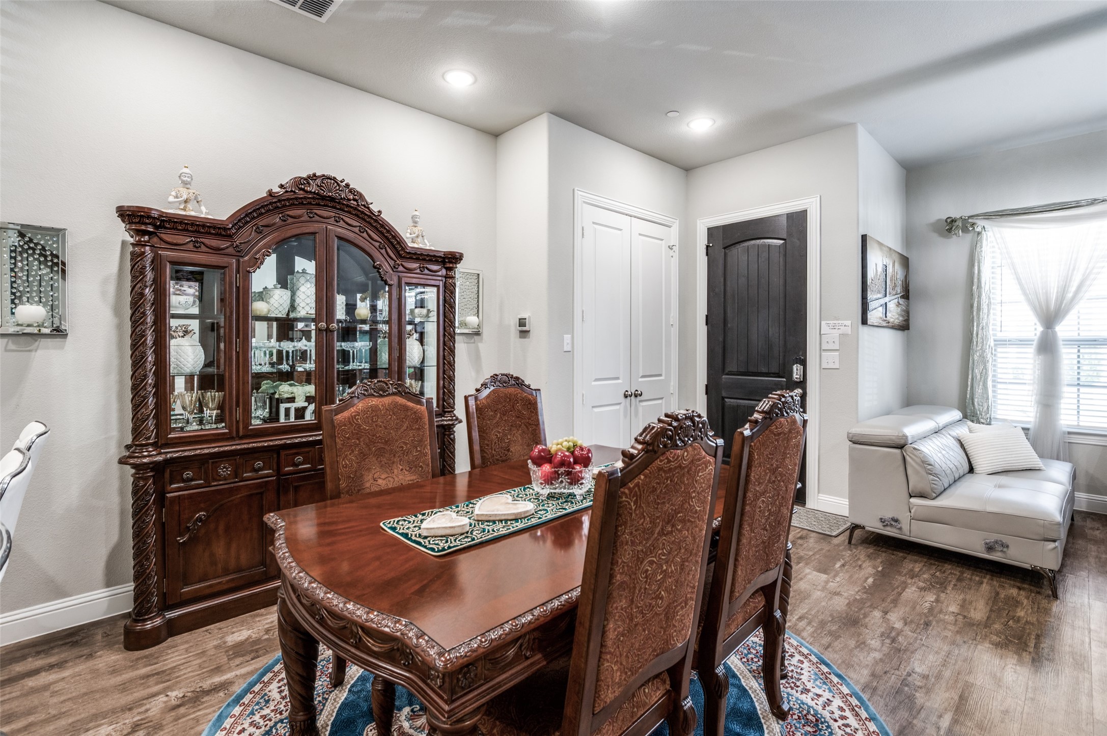 1560 Windermere Way Farmers Branch TX 75234