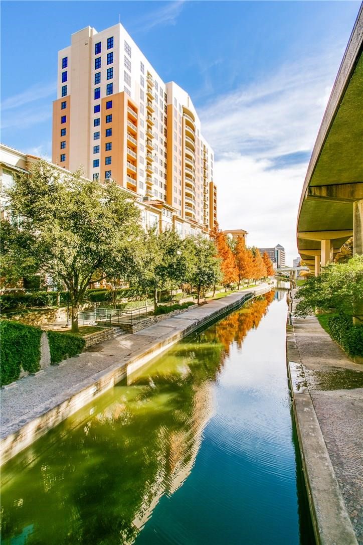 330 Las Colinas Boulevard E Irving TX 75039