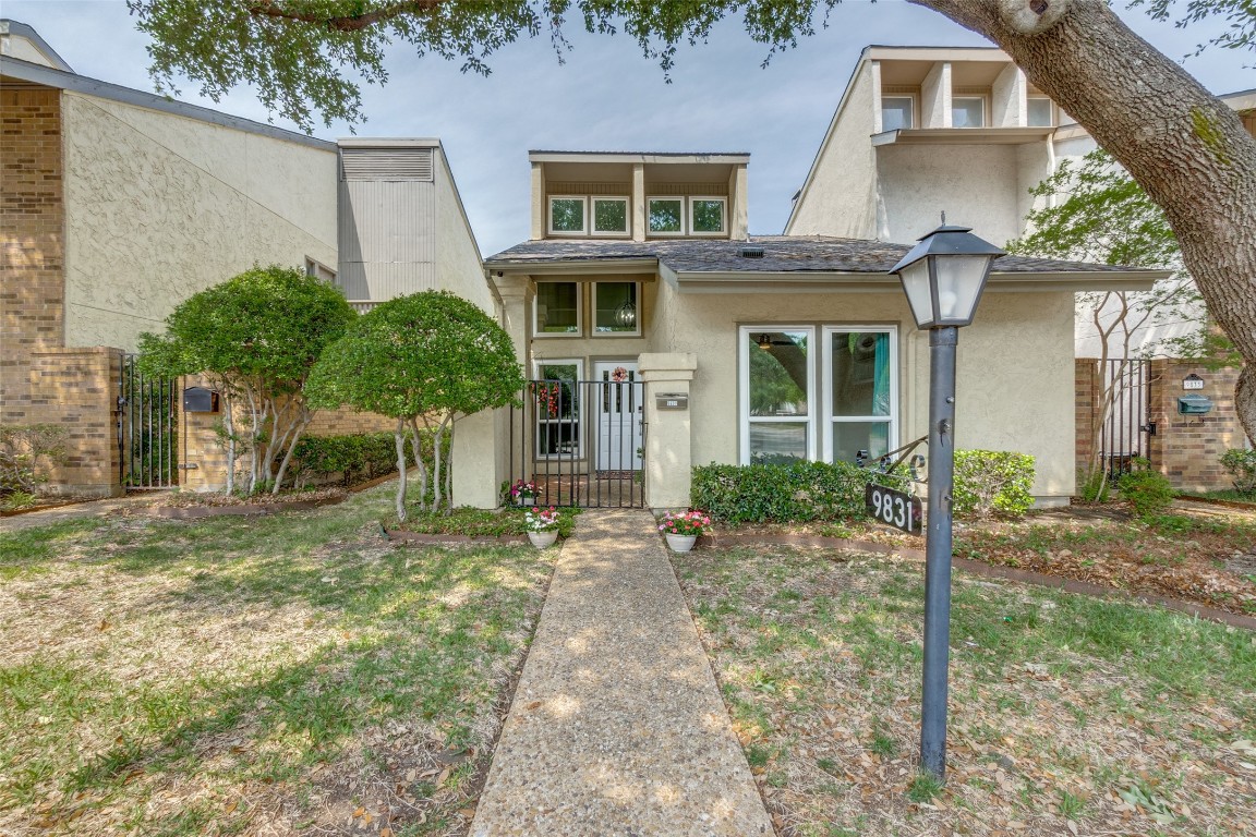 9831 Smokefeather Lane Dallas TX 75243