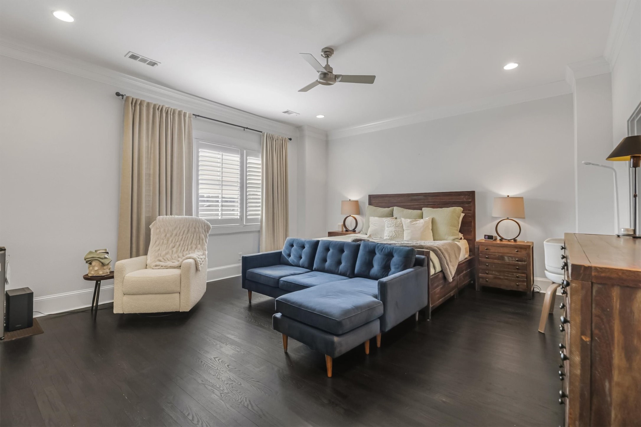 4330 Gilbert Avenue Dallas TX 75219