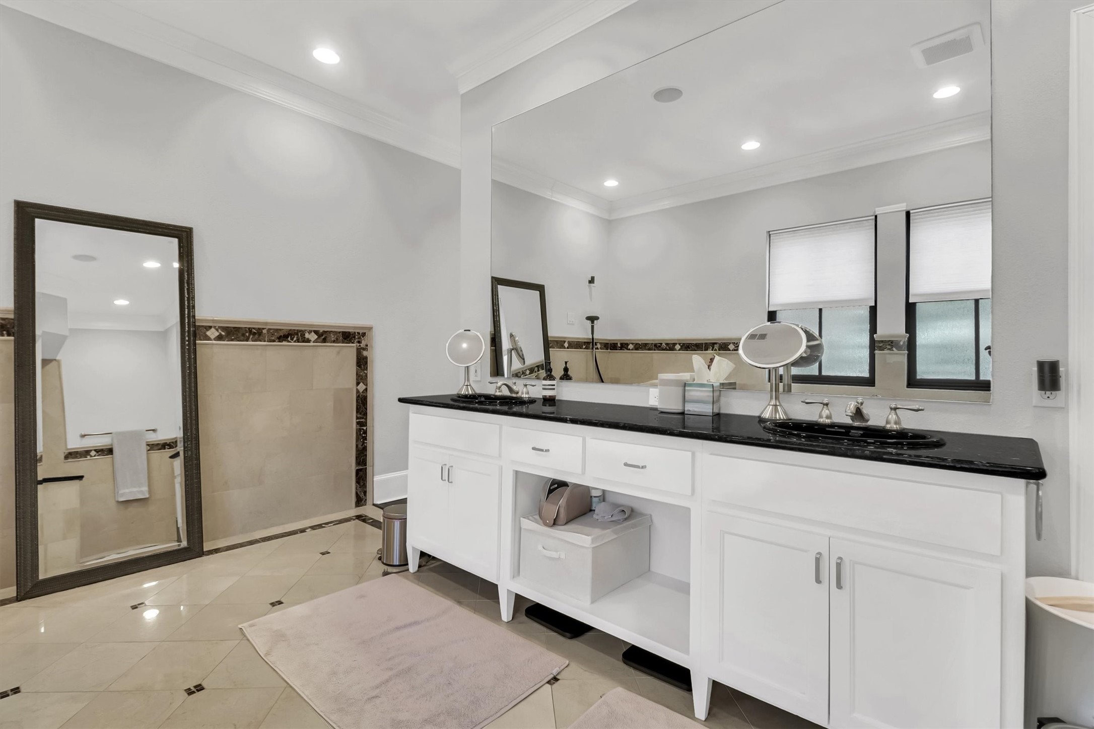 4330 Gilbert Avenue Dallas TX 75219