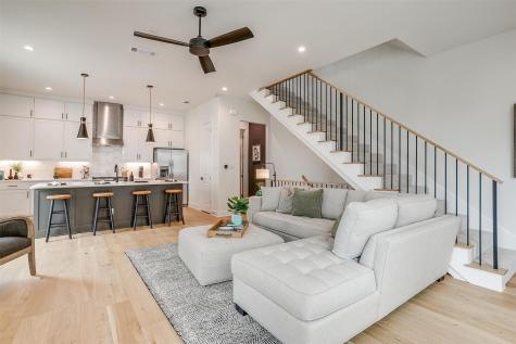130 S Cooper Street Arlington TX 76013