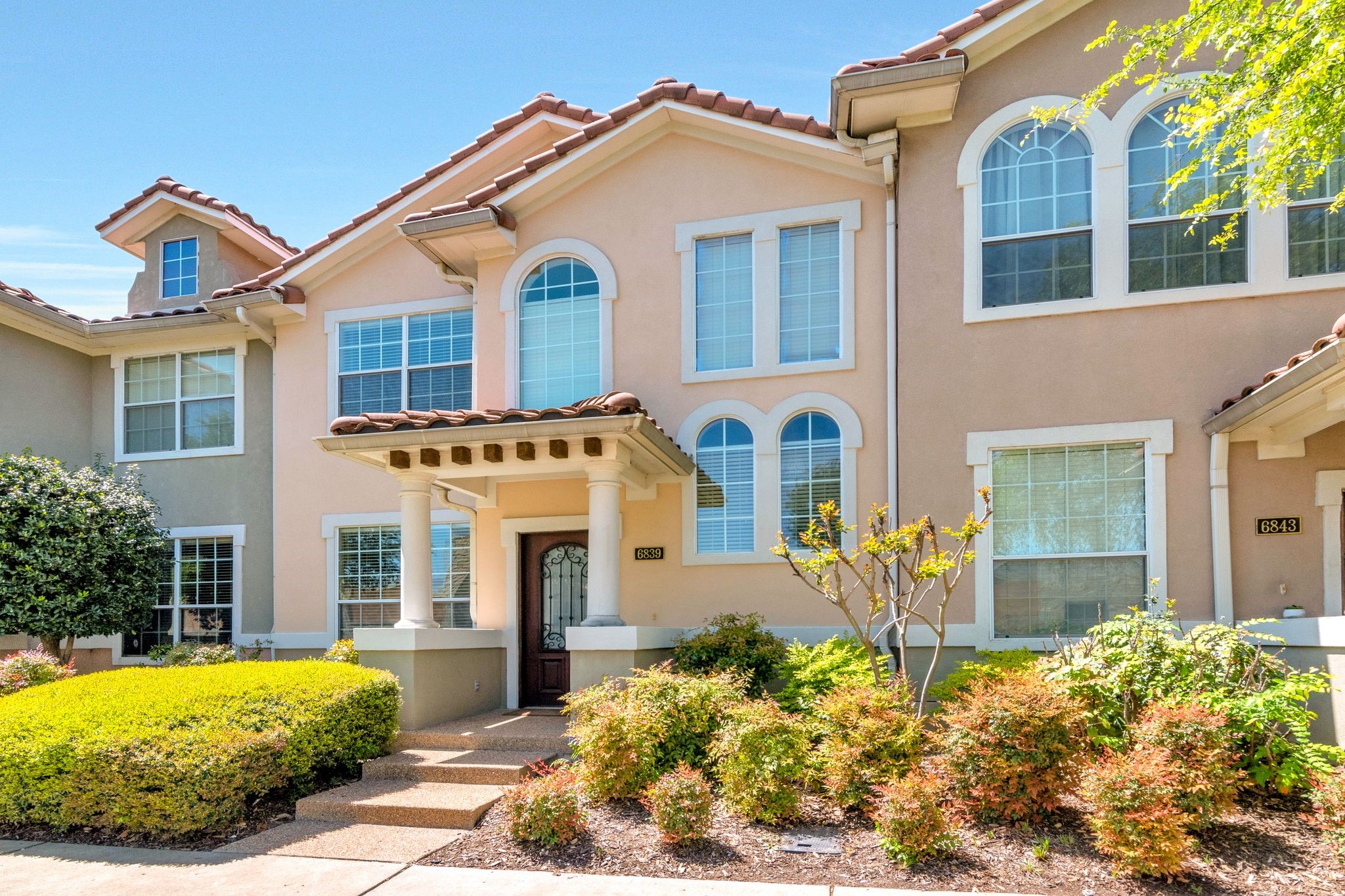 6839 Verde Irving TX 75039