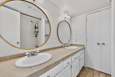 4034 Rawlins Street Dallas TX 75219