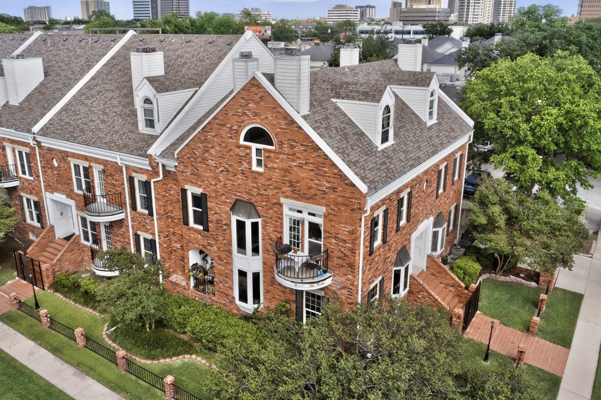 4034 Rawlins Street Dallas TX 75219