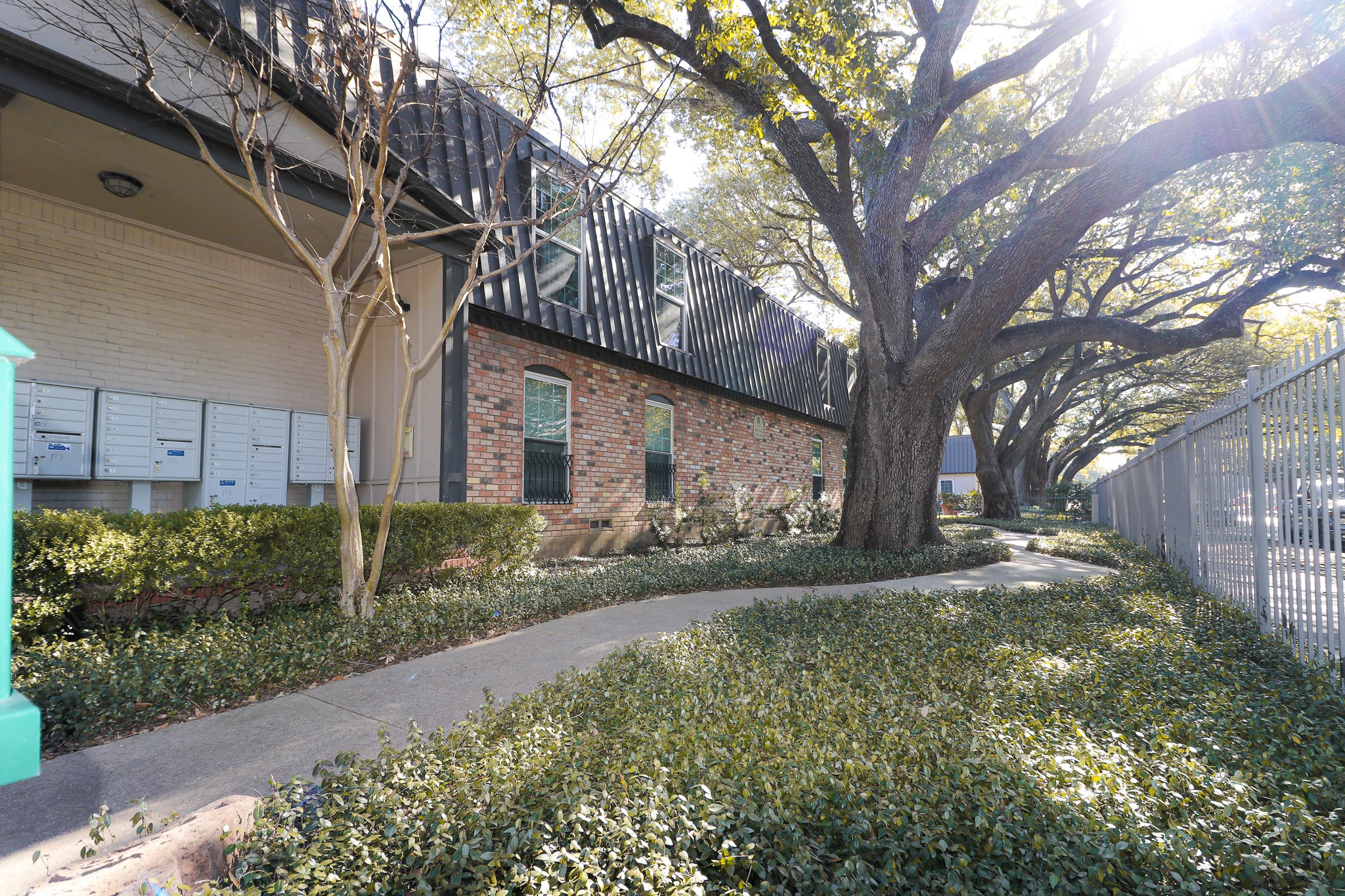 5322 Fleetwood Oaks Avenue Dallas TX 75235