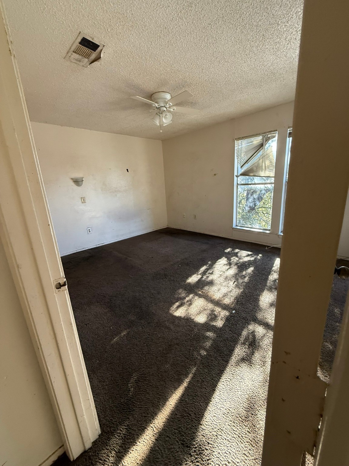 6050 Melody Lane Dallas TX 75231