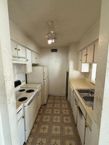 6050 Melody Lane Dallas TX 75231