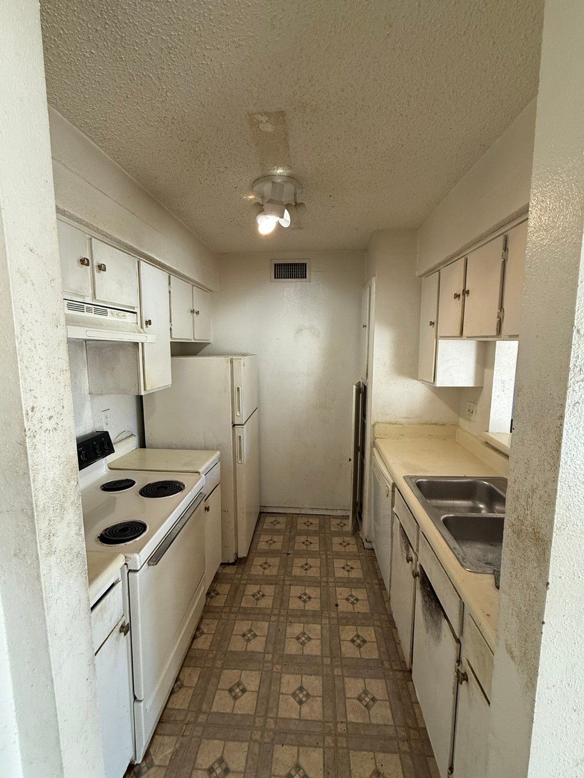 6050 Melody Lane Dallas TX 75231