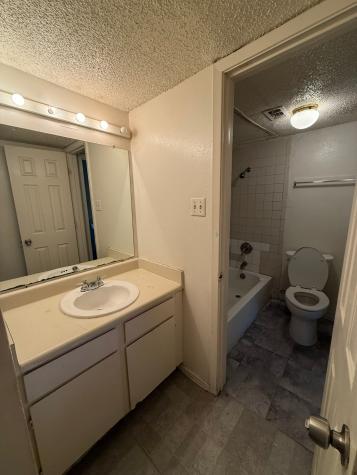 6050 Melody Lane Dallas TX 75231