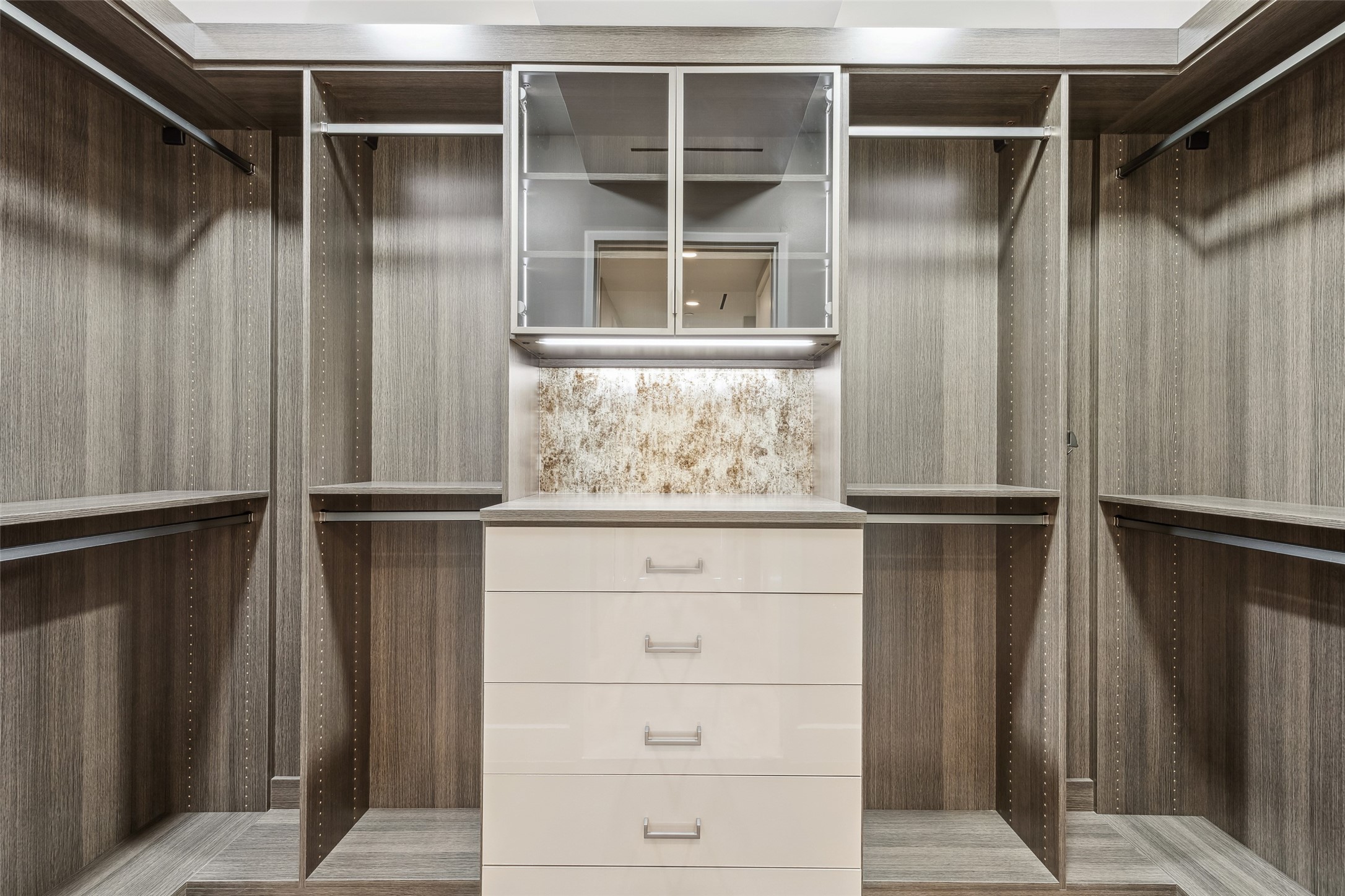7901 Windrose Avenue Plano TX 75024