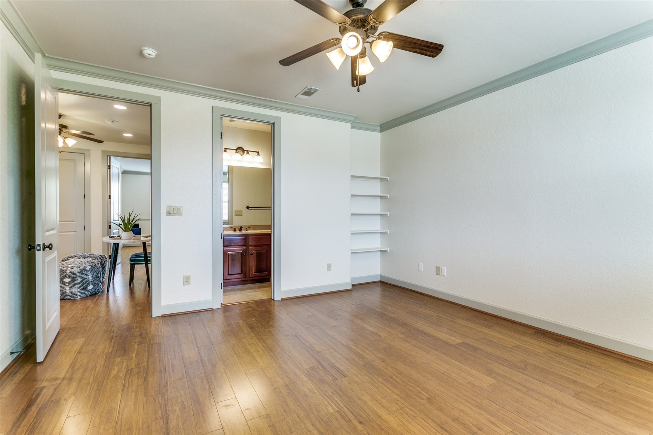 580 Via Amalfi Irving TX 75039