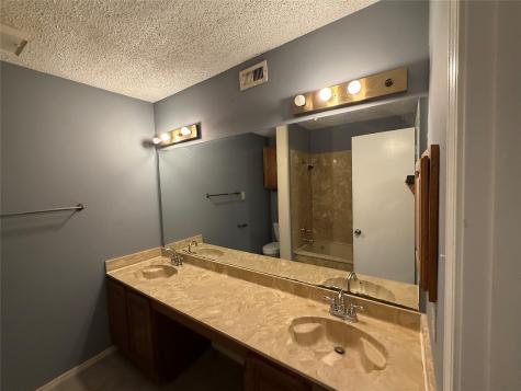 3402 Country Club Drive W Irving TX 75038