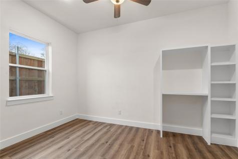 400 S Henderson Avenue Dallas TX 75223