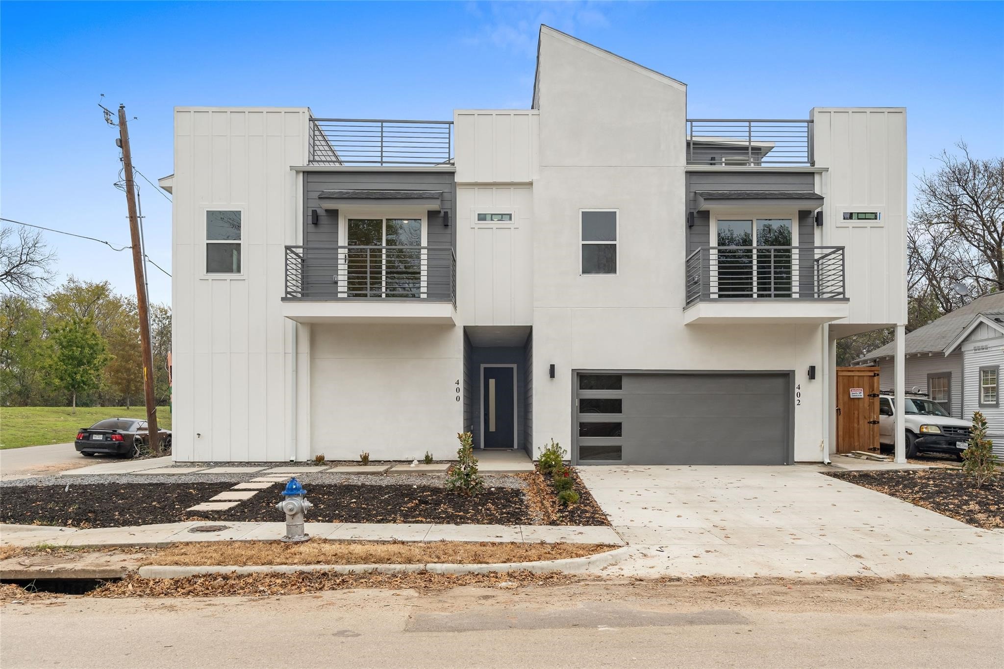 400 S Henderson Avenue Dallas TX 75223