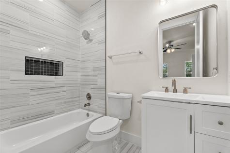400 S Henderson Avenue Dallas TX 75223