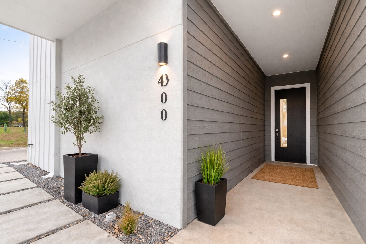 400 S Henderson Avenue Dallas TX 75223