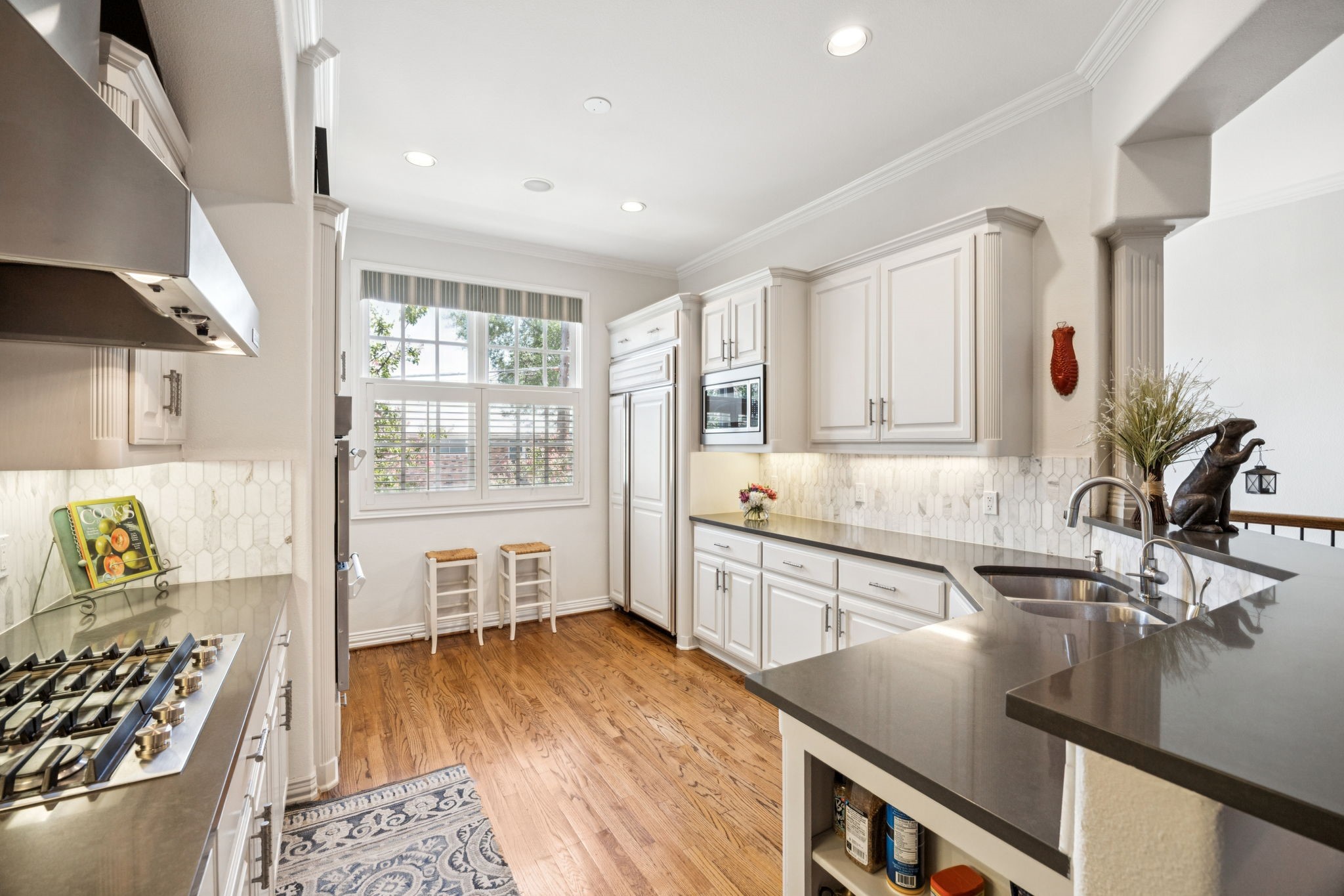4051 Throckmorton Street Dallas TX 75219