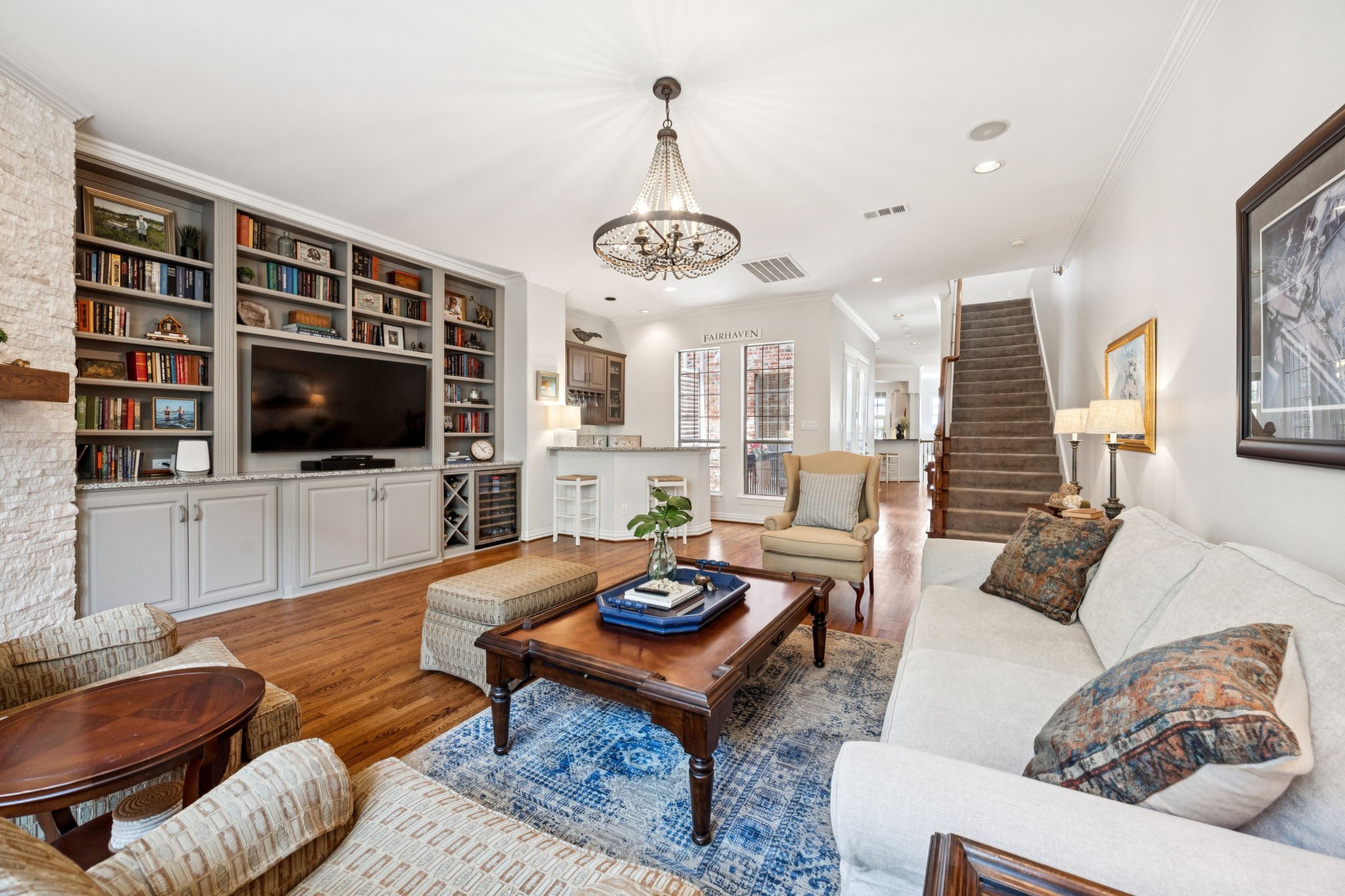4051 Throckmorton Street Dallas TX 75219