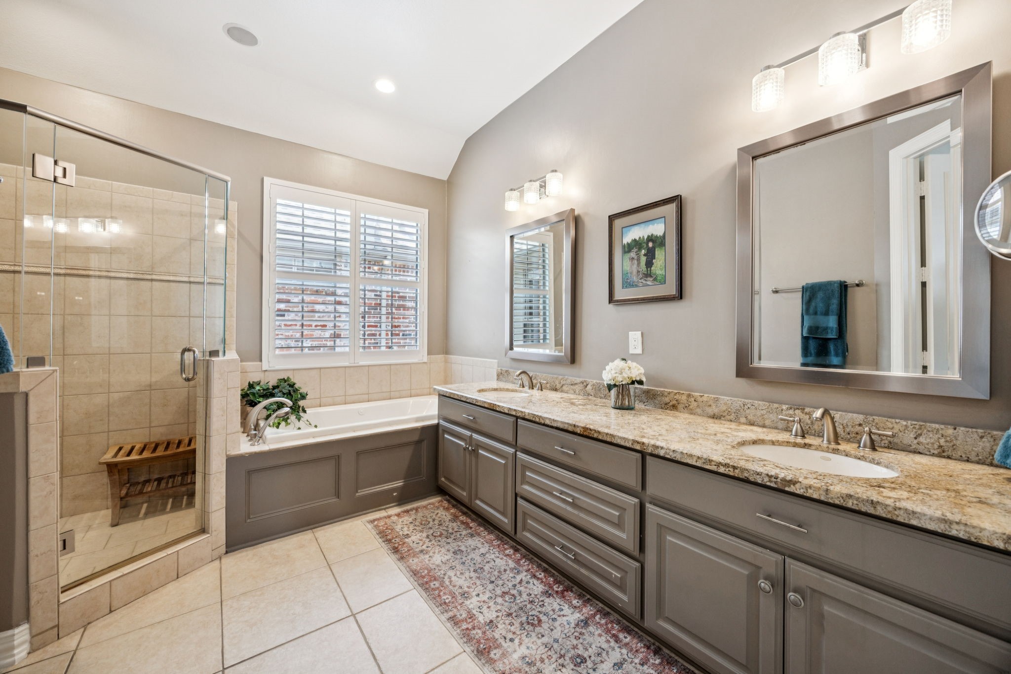 4051 Throckmorton Street Dallas TX 75219