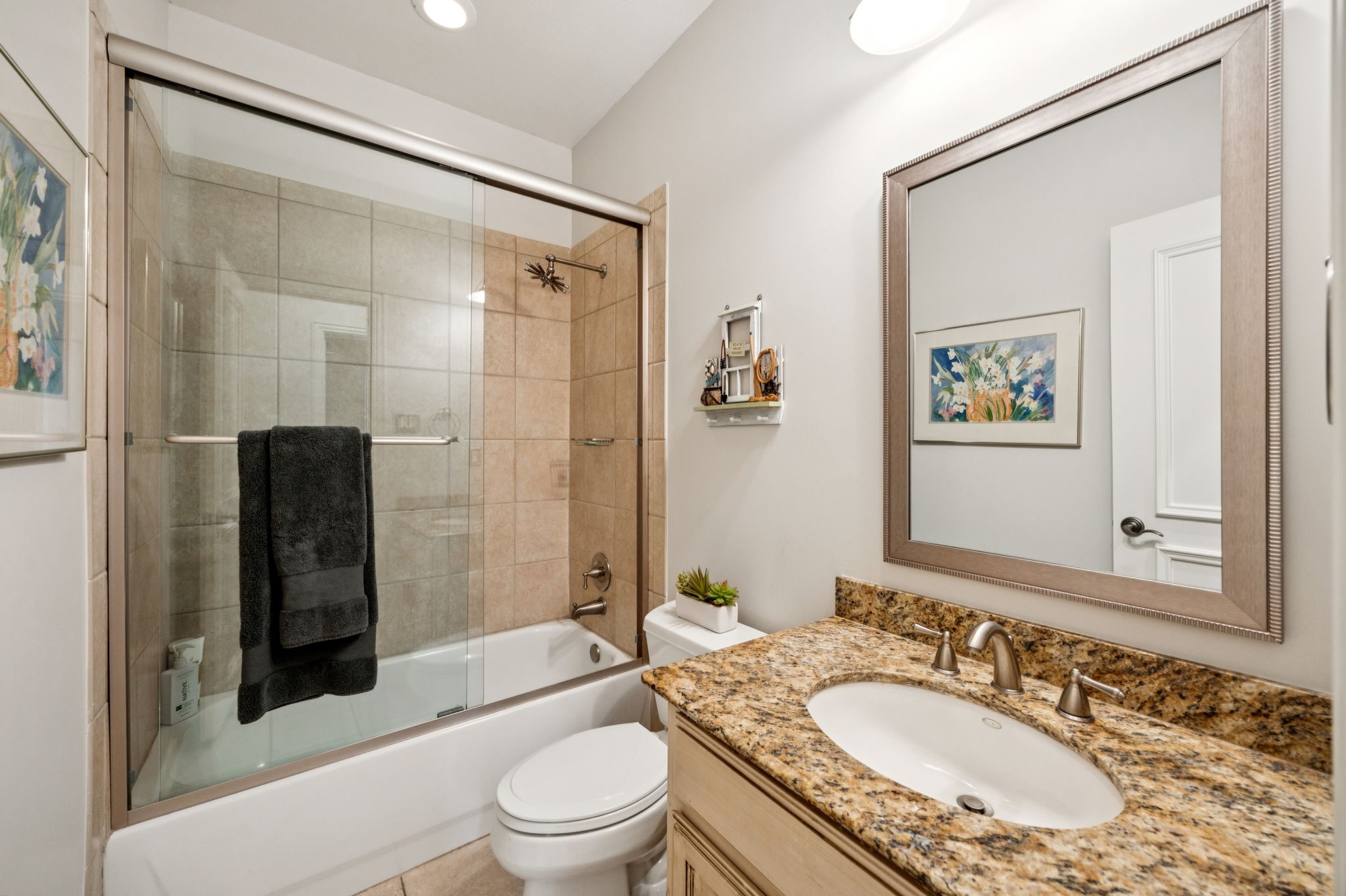 4051 Throckmorton Street Dallas TX 75219