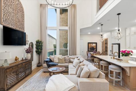 8120 Yellow Brick Pass Mckinney TX 75071