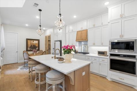 8120 Yellow Brick Pass Mckinney TX 75071