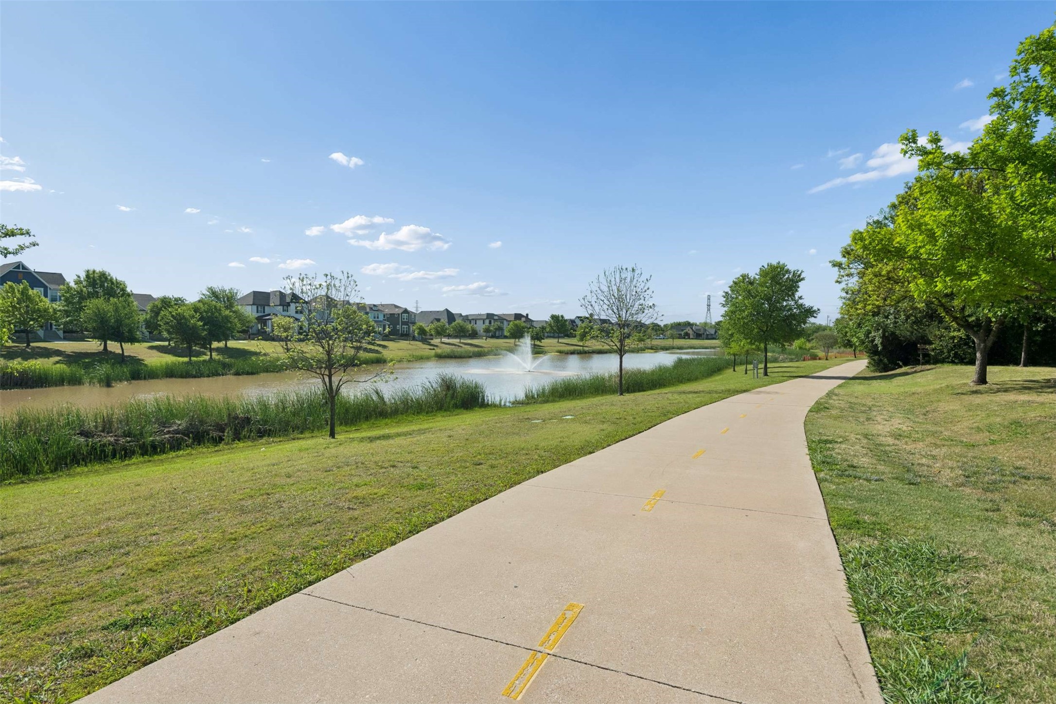 6204 Crescent Street North Richland Hills TX 76180