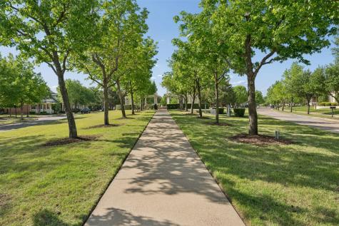 6204 Crescent Street North Richland Hills TX 76180
