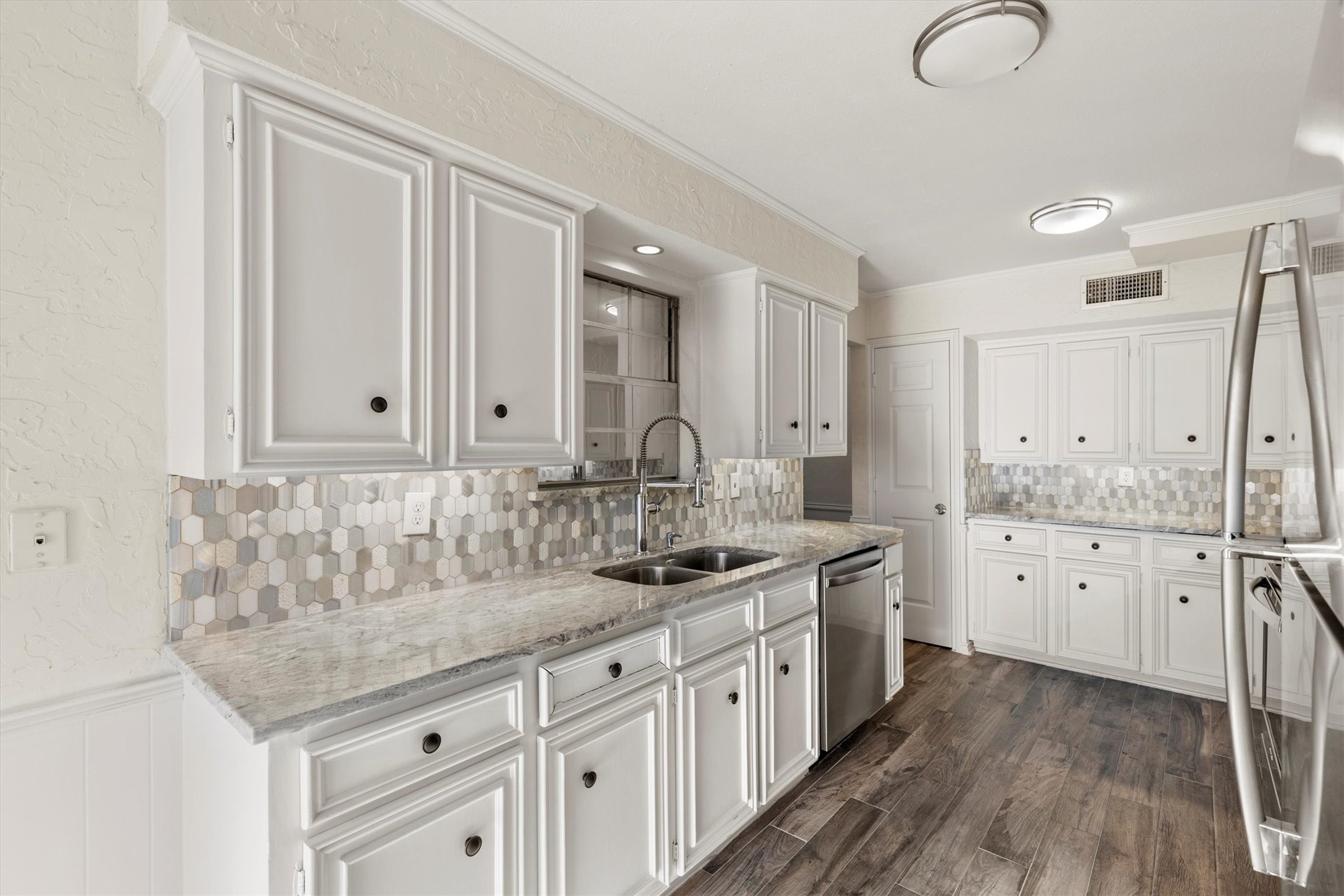 3801 S Versailles Avenue Dallas TX 75209
