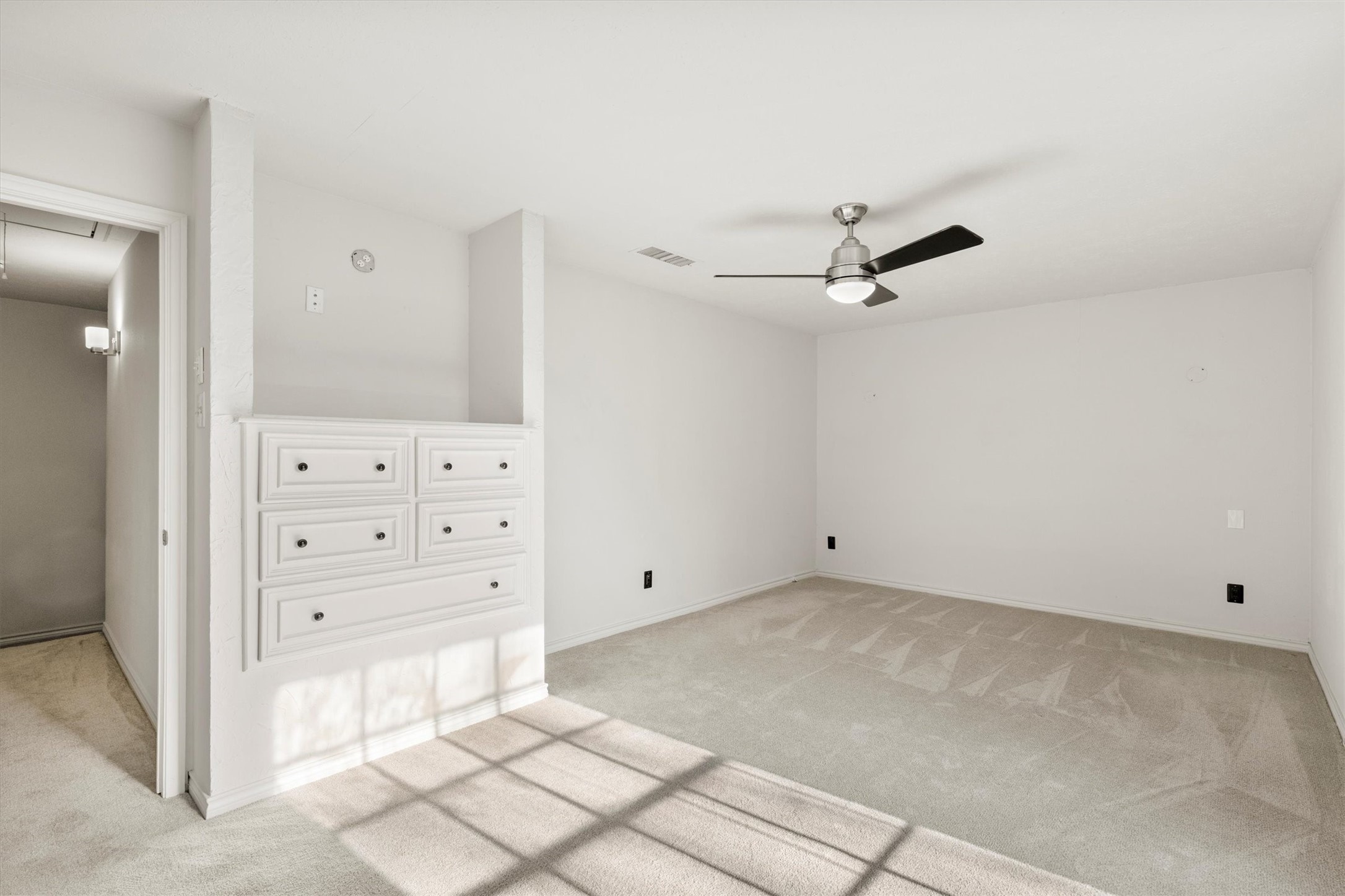 3801 S Versailles Avenue Dallas TX 75209