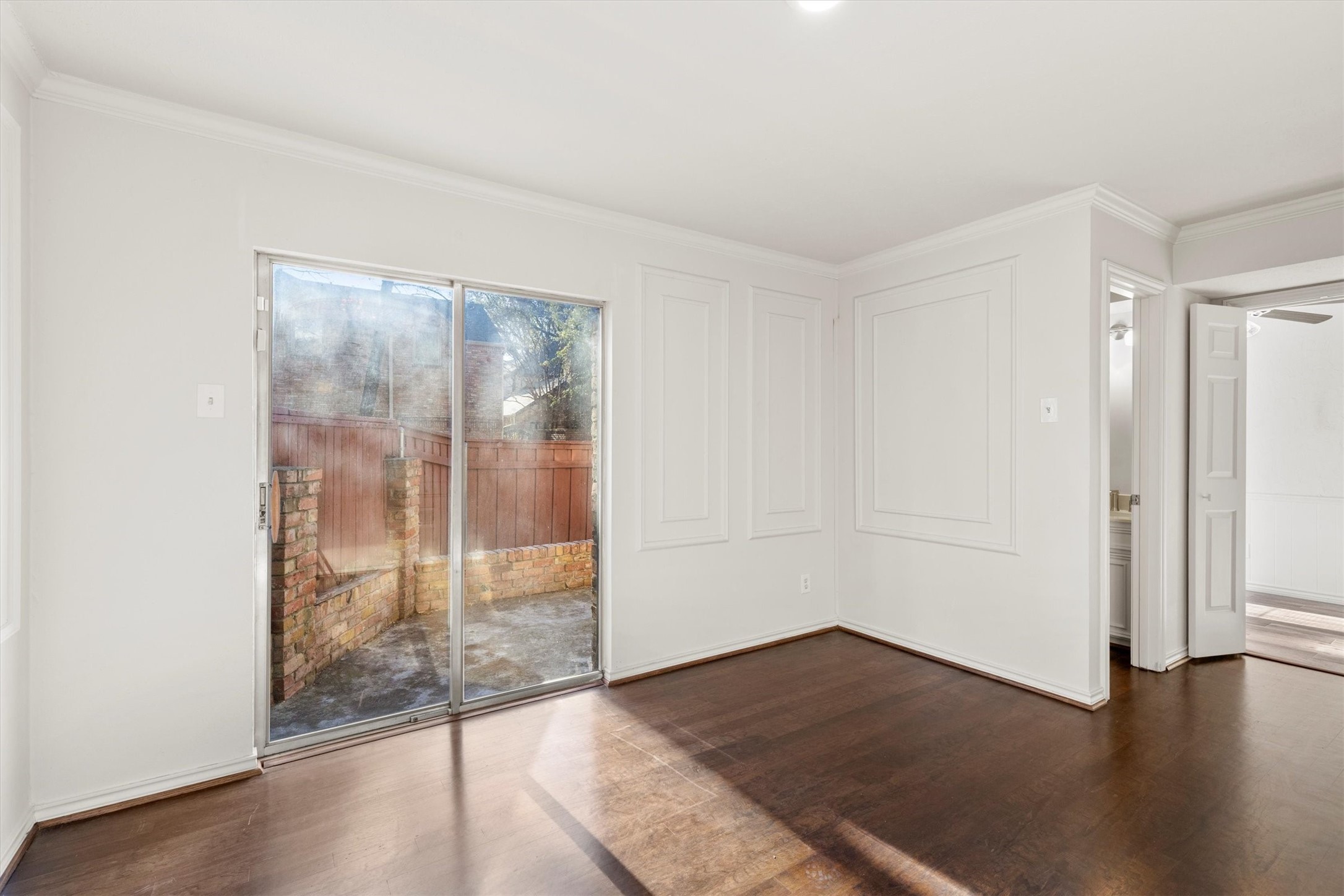 3801 S Versailles Avenue Dallas TX 75209