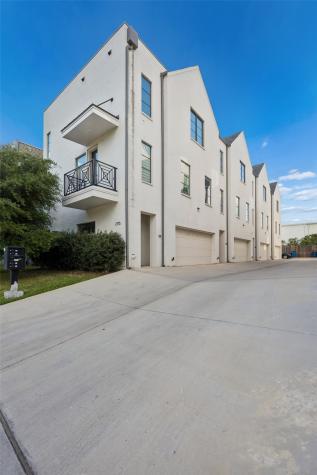2715 Kimsey Drive Dallas TX 75235