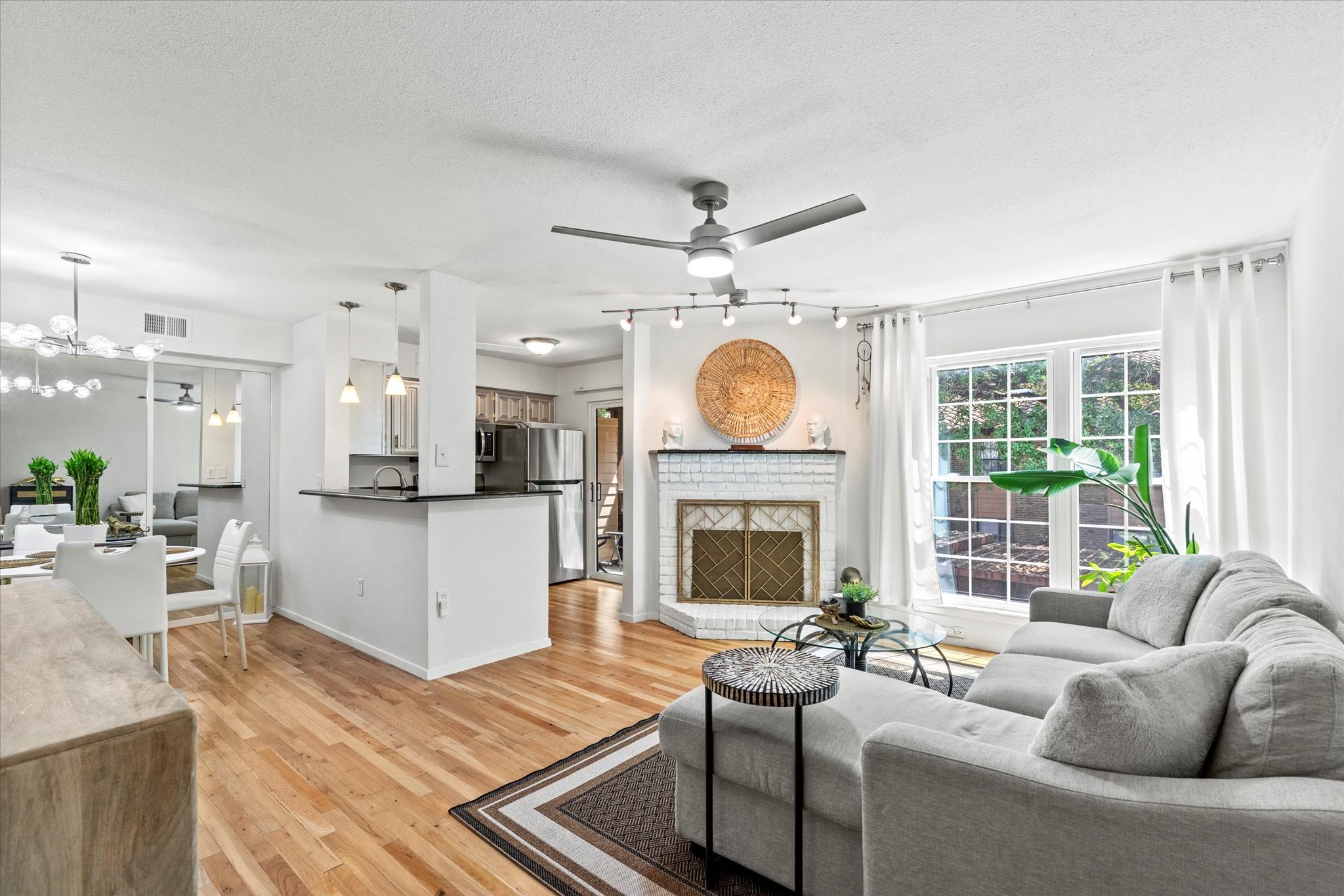 5626 Preston Oaks Road Dallas TX 75254