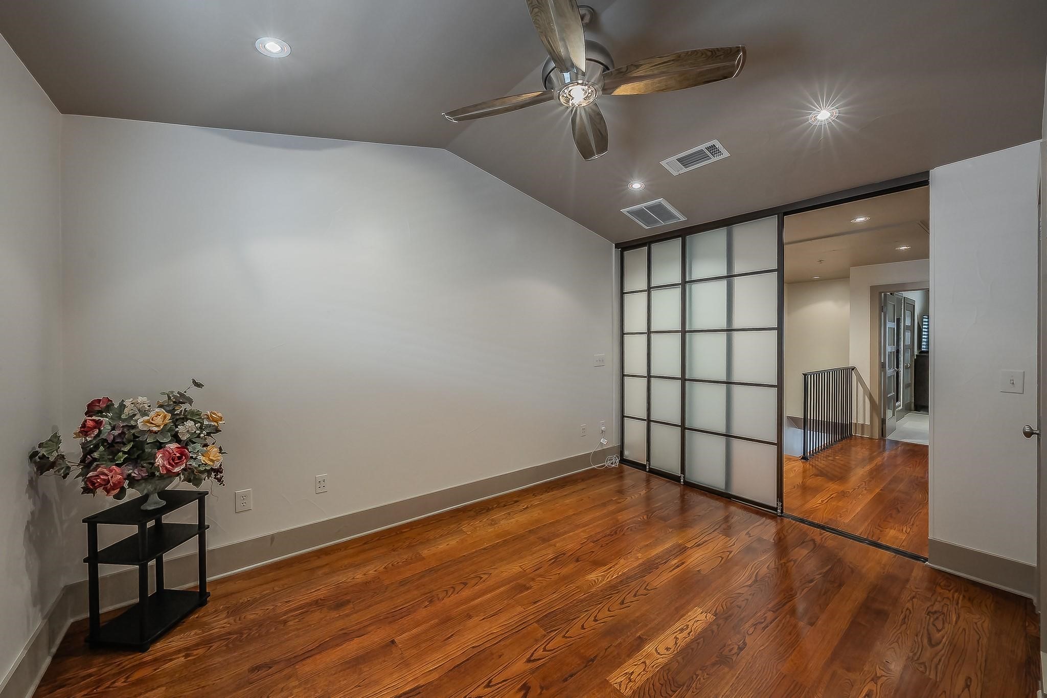 6350 Oriole Drive Dallas TX 75209