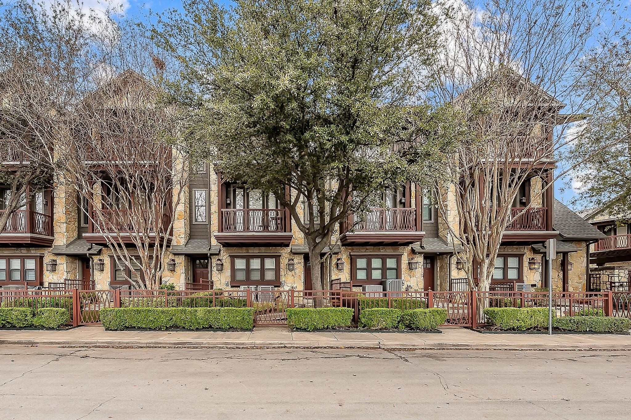 6350 Oriole Drive Dallas TX 75209